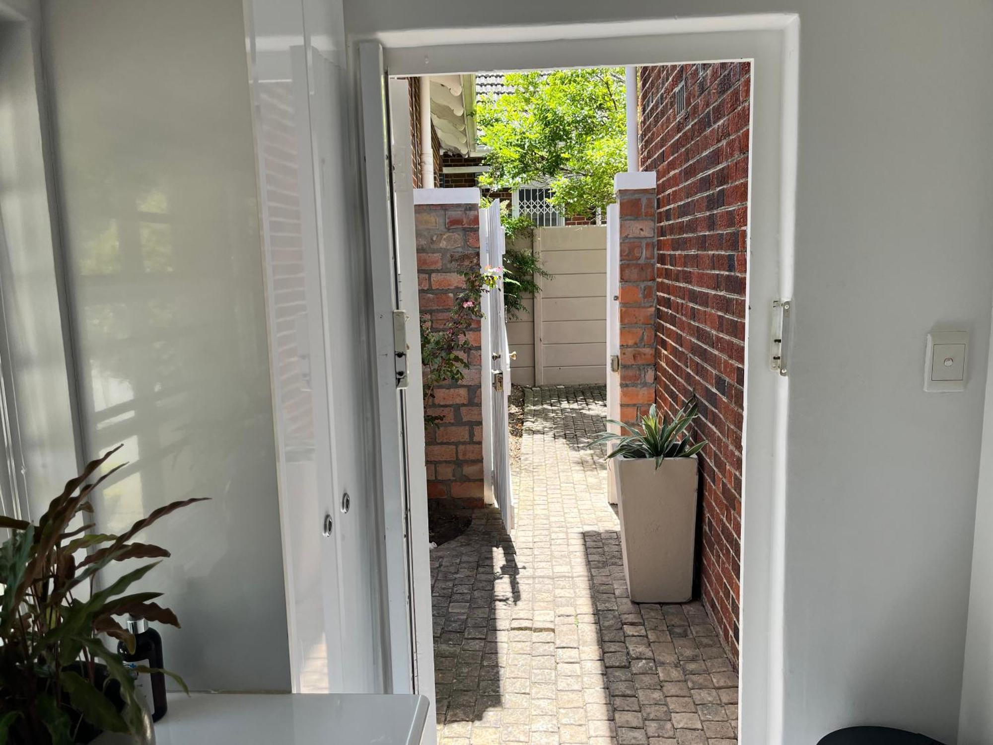Somerset West Garden Apartments 2 Экстерьер фото